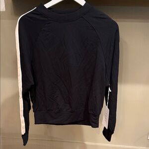 Tavi Black Pullover Sweatshirt with trendy Side Stripe